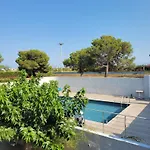 Avec Piscine 卡内