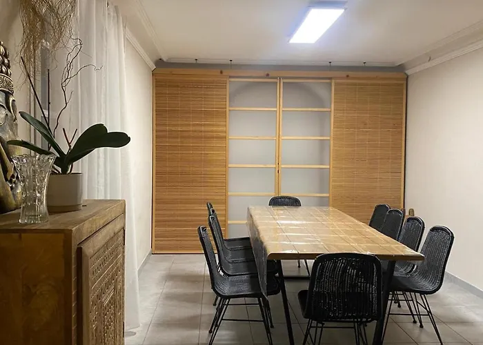 Avec Piscine Villa *